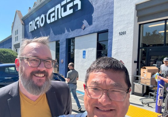 Leia mais sobre o artigo Micro Center Nerd Store preenche o vácuo do Fry com seu retorno ao Vale do Silício